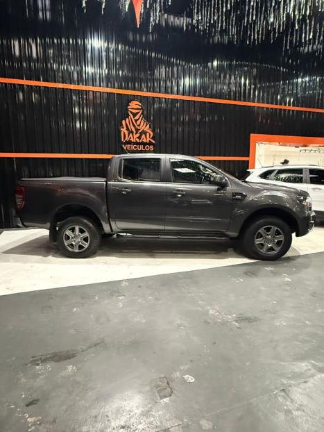 FORD Ranger 2.2 16V XLS DIESEL 4X4 CABINE DUPLA AUTOM�TICO, Foto 4