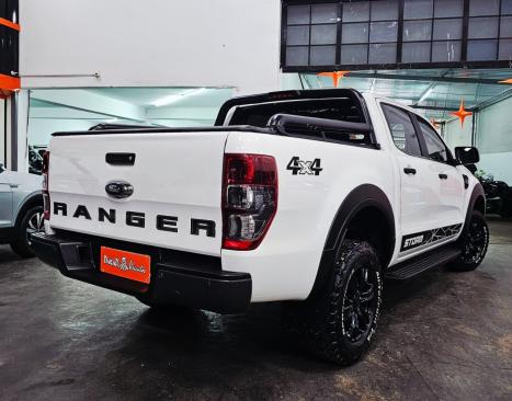 FORD Ranger 2.8 4X4 STORM DIESEL TURBO INTECOOLER CABINE DUPLA, Foto 3