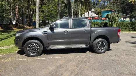 FORD Ranger 3.2 20V XLT 4X4 CABINE DUPLA TURBO DIESEL AUTOM�TICO, Foto 3