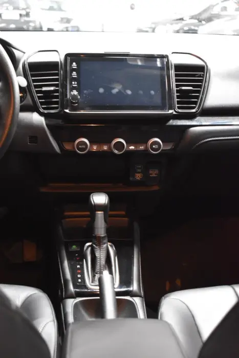 HONDA City Sedan 1.5 16V 4P FLEX TOURING AUTOM�TICO CVT, Foto 9