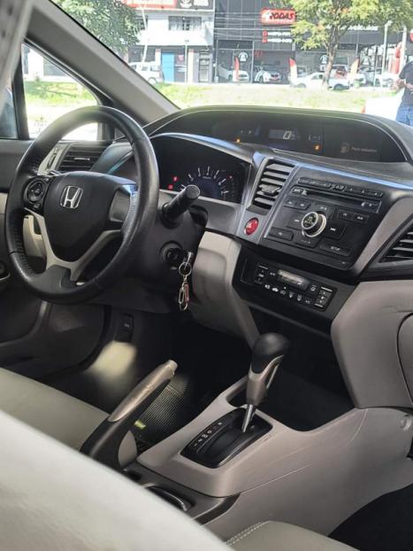 HONDA Civic 1.8 16V 4P FLEX LXS AUTOM�TICO, Foto 6