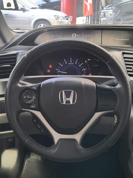 HONDA Civic 1.8 16V 4P FLEX LXS AUTOM�TICO, Foto 9