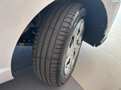 HYUNDAI HB 20 Hatch 1.6 16V 4P FLEX COMFORT PLUS AUTOM�TICO, Foto 11