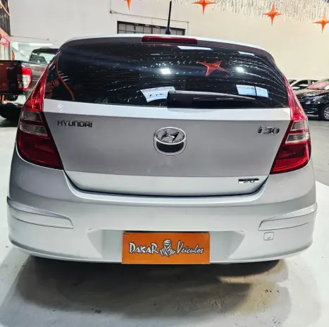 HYUNDAI I30 2.0 16V 4P AUTOM�TICO, Foto 5
