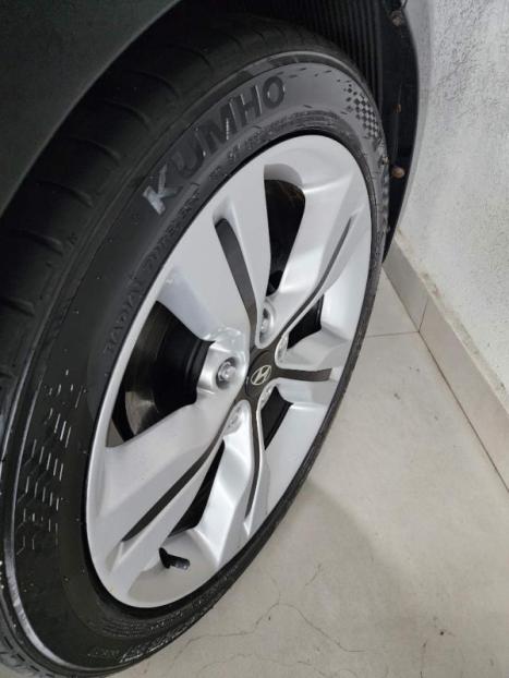 HYUNDAI Veloster 1.6 16V 3P AUTOMTICO, Foto 4