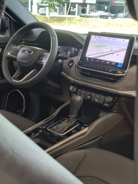 JEEP Commander 1.3 16V 4P FLEX T270 OVERLAND TURBO AUTOM�TICO AT6, Foto 13