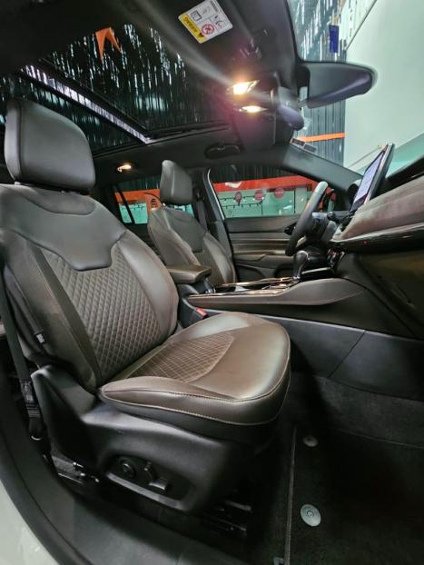 JEEP Commander 1.3 16V 4P FLEX T270 OVERLAND TURBO AUTOMÁTICO AT6, Foto 6