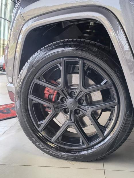 JEEP Commander 2.0 16V 4P HURRICANE 4 TURBO BLACKHAWK AUTOM�TICO AT9, Foto 8