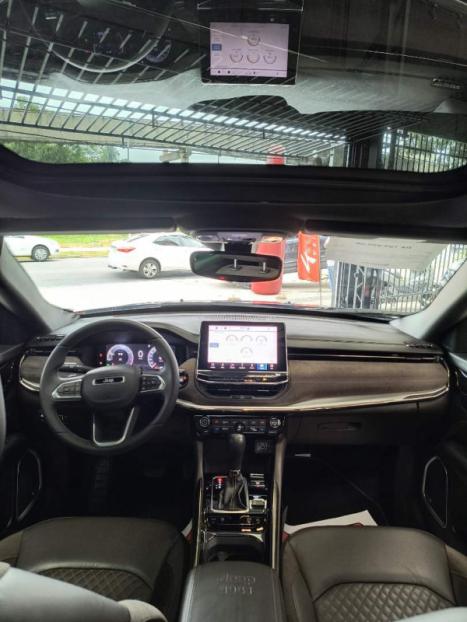 JEEP Commander 2.0 16V 4P TD380 OVERLAND 4X4 TURBO DIESEL AUTOM�TICO AT9, Foto 7