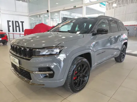 JEEP Commander 2.0 16V 4P HURRICANE 4 TURBO BLACKHAWK AUTOM�TICO AT9, Foto 1