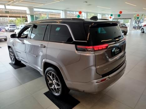 JEEP Commander 2.0 16V 4P TD380 OVERLAND 4X4 TURBO DIESEL AUTOMÁTICO AT9, Foto 6