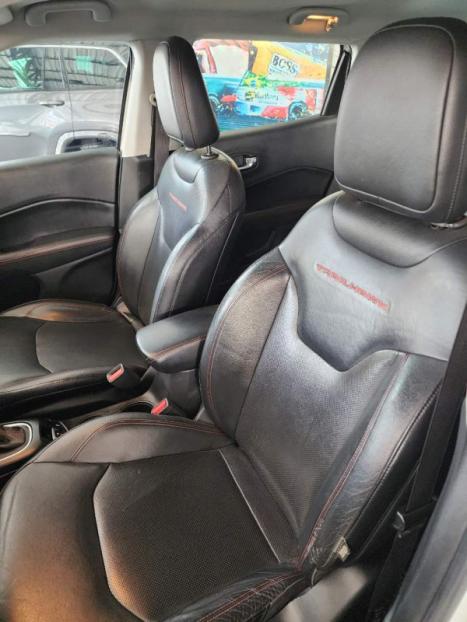 JEEP Compass 2.0 16V 4P 350 TRAILHAWK 4X4 TURBO DIESEL AUTOMÁTICO, Foto 2 JEEP Compass 2.0 16V 4P 350 TRAILHAWK 4X4 TURBO DIESEL AUTOMÁTICO, Foto 2