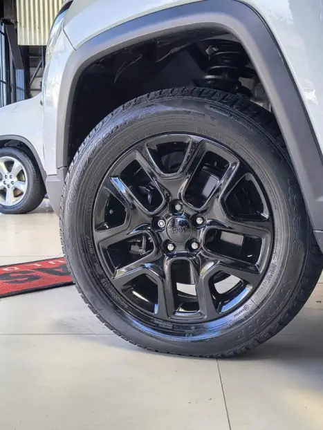 JEEP Compass 2.0 16V 4P TRAILHAWK TURBO DIESEL 4X4 AUTOM�TICO, Foto 6