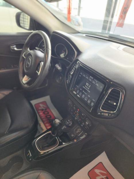 JEEP Compass 2.0 16V 4P 350 LIMITED 4X4 TURBO DIESEL AUTOMÁTICO, Foto 10 JEEP Compass 2.0 16V 4P 350 LIMITED 4X4 TURBO DIESEL AUTOMÁTICO, Foto 10