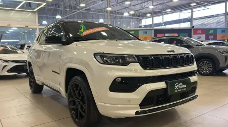 JEEP Compass 2.0 16V 4P HURRICANE 4 TURBO BLACKHAWK AUTOM�TICO AT9, Foto 3