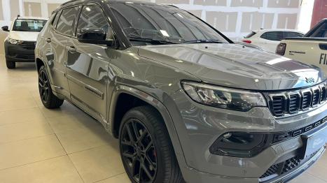 JEEP Compass 2.0 16V 4P HURRICANE 4 TURBO BLACKHAWK AUTOMÁTICO AT9, Foto 3