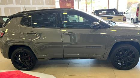 JEEP Compass 2.0 16V 4P HURRICANE 4 TURBO BLACKHAWK AUTOMÁTICO AT9, Foto 5