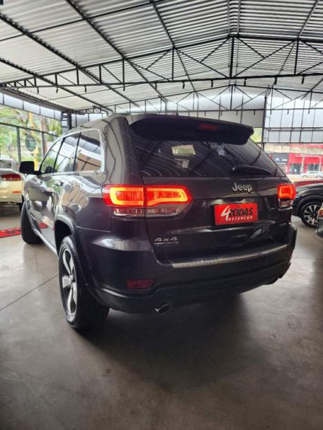 JEEP Grand Cherokee 3.0 V6 24V 4P 4X4 LIMITED TURBO DIESEL AUTOMÁTICO, Foto 7 JEEP Grand Cherokee 3.0 V6 24V 4P 4X4 LIMITED TURBO DIESEL AUTOMÁTICO, Foto 7