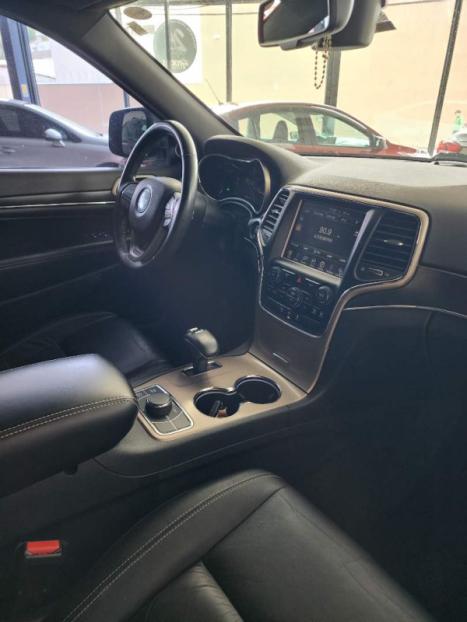 JEEP Grand Cherokee 3.0 V6 24V 4P 4X4 LIMITED TURBO DIESEL AUTOMÁTICO, Foto 10 JEEP Grand Cherokee 3.0 V6 24V 4P 4X4 LIMITED TURBO DIESEL AUTOMÁTICO, Foto 10