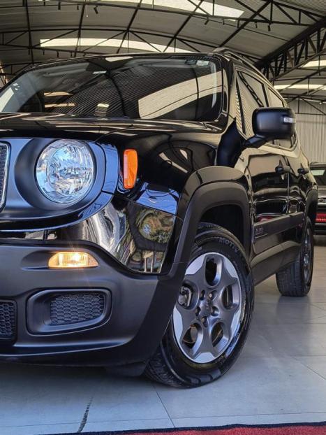 JEEP Renegade 1.8 16V 4P FLEX AUTOMÁTICO, Foto 2 JEEP Renegade 1.8 16V 4P FLEX AUTOMÁTICO, Foto 2
