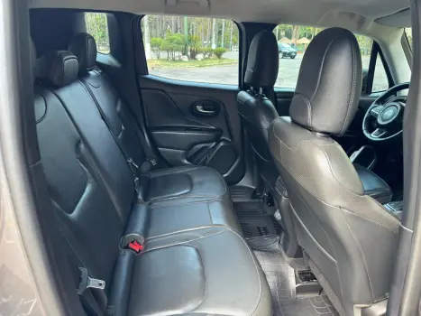 JEEP Renegade 2.0 16V 4P TURBO DIESEL LONGITUDE 4X4 AUTOMÁTICO, Foto 10 JEEP Renegade 2.0 16V 4P TURBO DIESEL LONGITUDE 4X4 AUTOMÁTICO, Foto 10