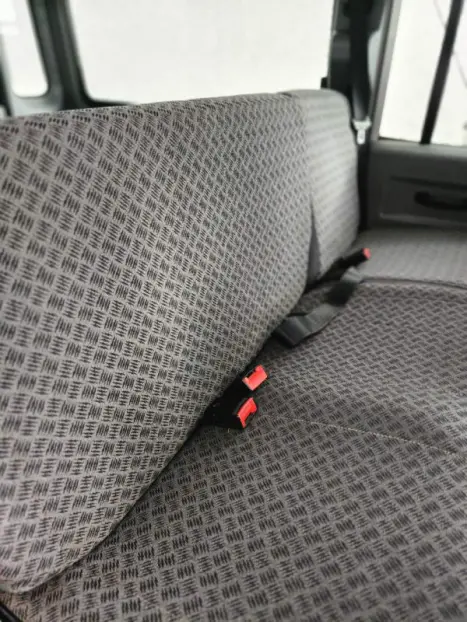 LAND ROVER Defender 110 2.5 4P SW 4X4 TURBO INTERCOOLER, Foto 6