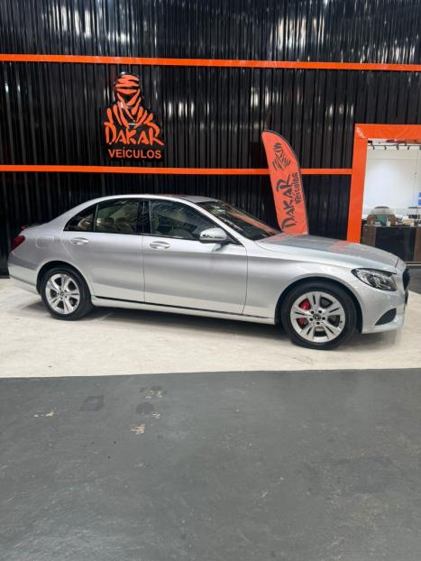 MERCEDES-BENZ C 250 2.0 16V 4P CGI AVANTGARDE 9-GTRONIC AUTOM�TICO, Foto 4