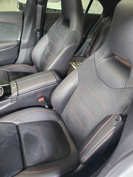 MERCEDES-BENZ CLA 200 1.6 16V 4P CGI 7-G TRONIC DCT AUTOMTICO, Foto 2