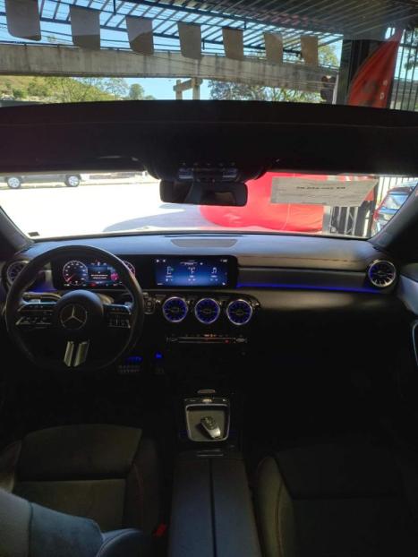 MERCEDES-BENZ CLA 200 1.6 16V 4P CGI 7-G TRONIC DCT AUTOMTICO, Foto 8