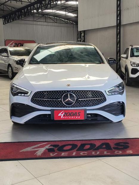 MERCEDES-BENZ CLA 200 1.6 16V 4P CGI 7-G TRONIC AUTOM�TICO DCT, Foto 5