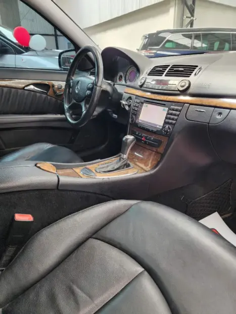 MERCEDES-BENZ E 350 3.5 V6 24V ELEGANCE AUTOMTICO, Foto 7