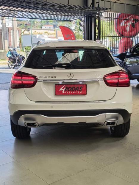 MERCEDES-BENZ GLA 200 1.6 16V 4P FLEX CGI STYLE TURBO AUTOM�TICO, Foto 7
