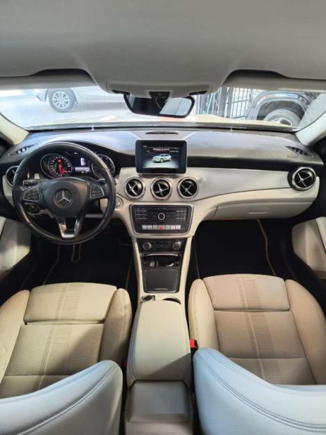 MERCEDES-BENZ GLA 200 1.6 16V 4P FLEX CGI STYLE TURBO AUTOM�TICO, Foto 10