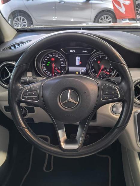 MERCEDES-BENZ GLA 200 1.6 16V 4P FLEX CGI STYLE TURBO AUTOM�TICO, Foto 14
