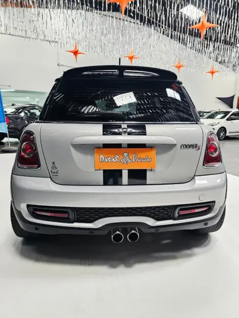 MINI Cooper 1.6 16V S TURBO AUTOMÁTICO, Foto 4 MINI Cooper 1.6 16V S TURBO AUTOMÁTICO, Foto 4