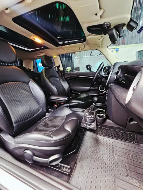 MINI Cooper 1.6 16V S TURBO AUTOMÁTICO, Foto 10 MINI Cooper 1.6 16V S TURBO AUTOMÁTICO, Foto 10