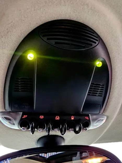 MINI Cooper 1.6 16V S TURBO AUTOMÁTICO, Foto 17 MINI Cooper 1.6 16V S TURBO AUTOMÁTICO, Foto 17