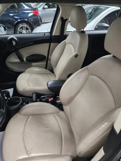 MINI Countryman 1.6 16V 4P ALL4 184 CV TURBO 4X4 AUTOM�TICO, Foto 2