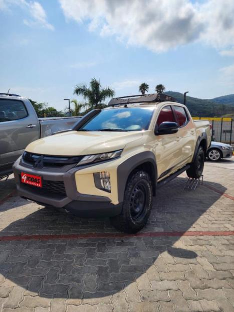 MITSUBISHI L 200 Savana 3.2 16V 4P 4X4 TURBO DIESEL INTECOOLER AUTOMTICO, Foto 1