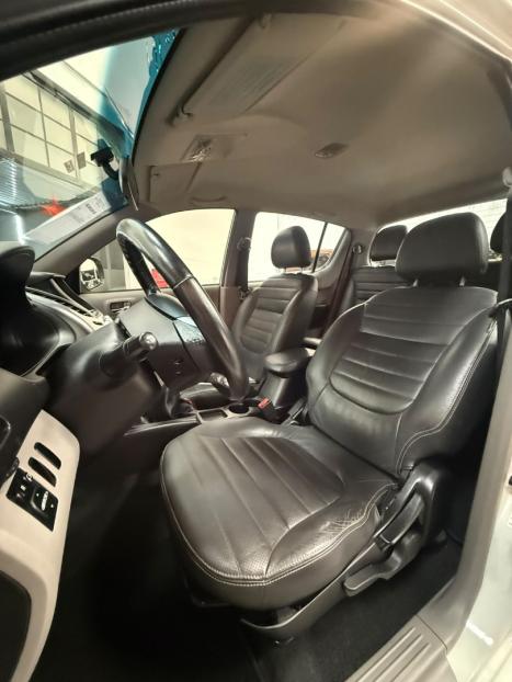 MITSUBISHI L 200 Triton 3.2 16V HPE 4X4 CABINE DUPLA TURBO DIESEL INTERCOOLER, Foto 6