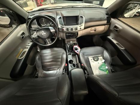 MITSUBISHI L 200 Triton 3.2 16V HPE 4X4 CABINE DUPLA TURBO DIESEL INTERCOOLER, Foto 7