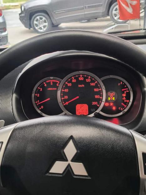 MITSUBISHI Pajero Dakar 3.2 16V 4P HPE S 4X4 TURBO DIESEL INTECOOLER 7 LUGARES AUTOM�TICO, Foto 9