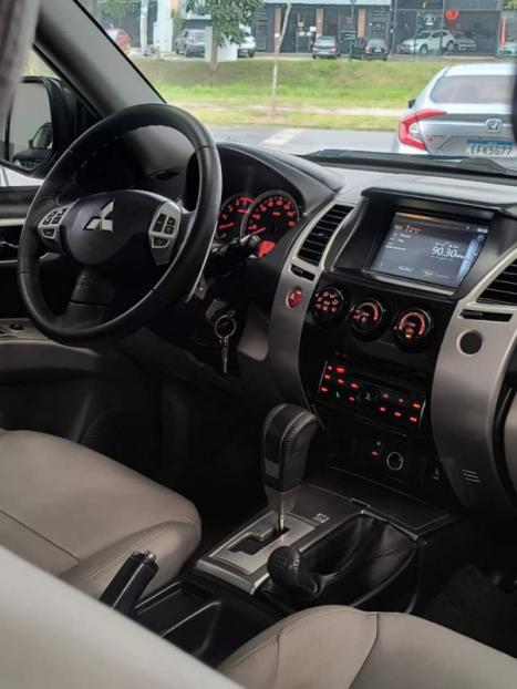 MITSUBISHI Pajero Dakar 3.2 16V 4P HPE S 4X4 TURBO DIESEL INTECOOLER 7 LUGARES AUTOM�TICO, Foto 11