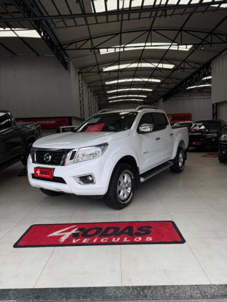 NISSAN Frontier 2.3 16V LE 4X4 CABINE DUPLA BI-TURBO DIESEL AUTOM�TICO, Foto 2