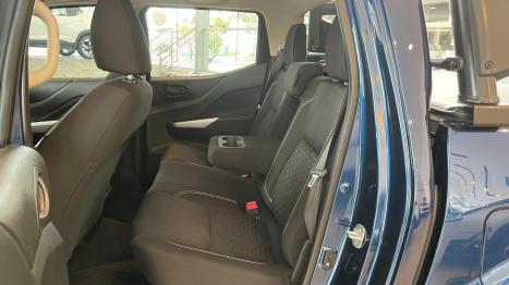 NISSAN Frontier 2.3 ATTACK CABINE DUPLA 4X4 BI-TURBO DIESEL AUTOM�TICO, Foto 11