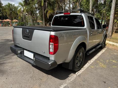 NISSAN Frontier 2.5 16V 4X4 SV ATTACK TURBO DIESEL CABINE DUPLA AUTOMTICO, Foto 7