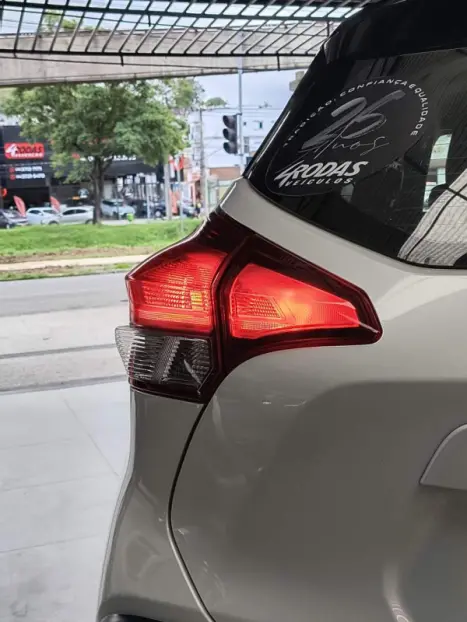 NISSAN Kicks 1.6 16V 4P FLEXSTART S DIRECT X-TRONIC AUTOM�TICO CVT, Foto 10
