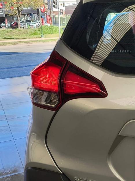 NISSAN Kicks 1.6 16V 4P FLEXSTART S, Foto 3