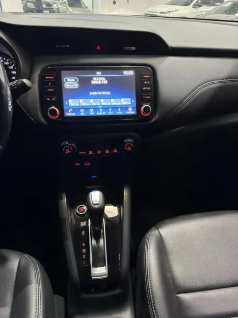 NISSAN Kicks 1.6 16V 4P FLEXSTART EXCLUSIVE XTRONIC AUTOM�TICO CVT, Foto 6
