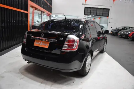 NISSAN Sentra 2.0 16V 4P, Foto 5